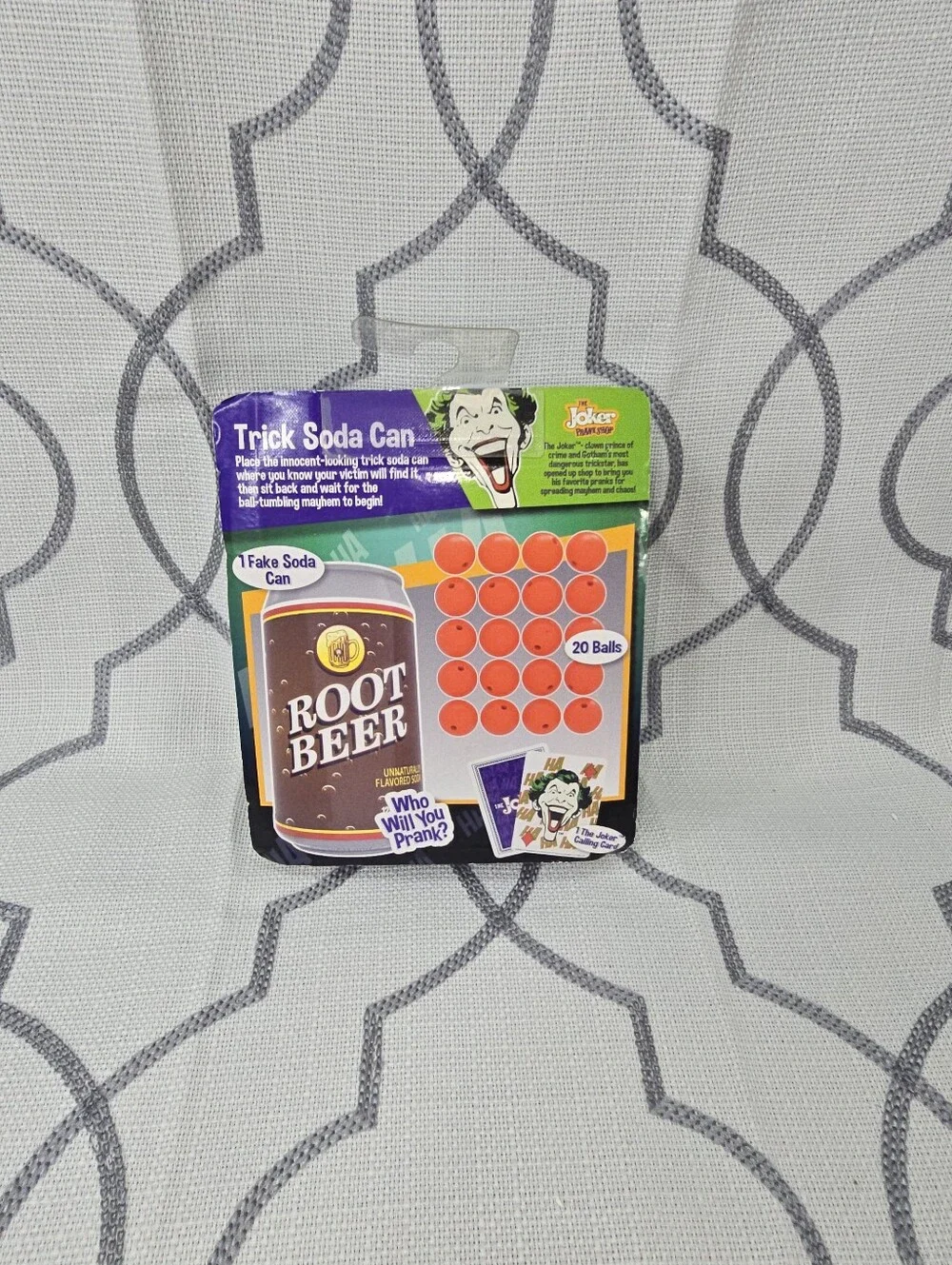 DC The Joker Prank Shop DC Trick Soda Can Root-Beer batman Comics 2020 New
